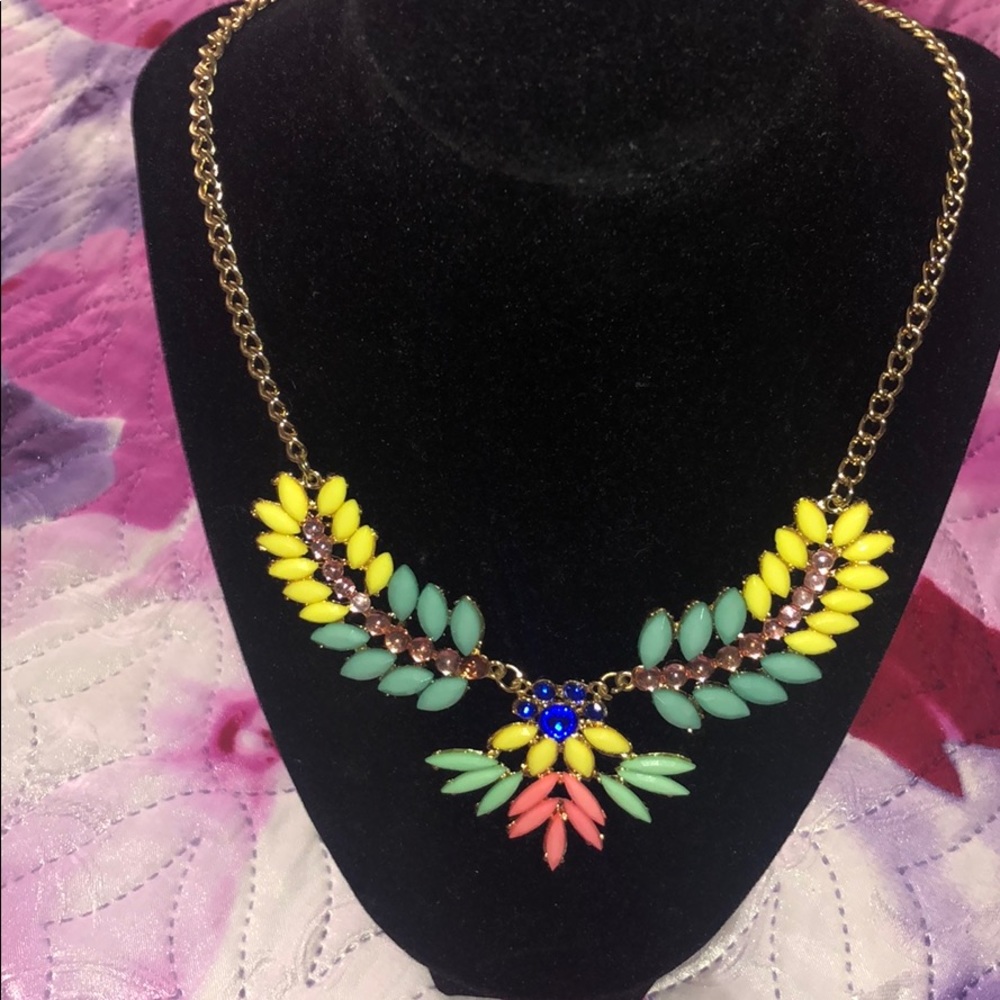 Fashion necklace